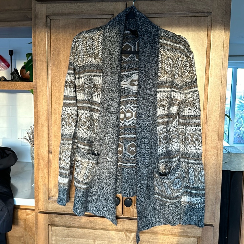 Jack medium knit cardigan